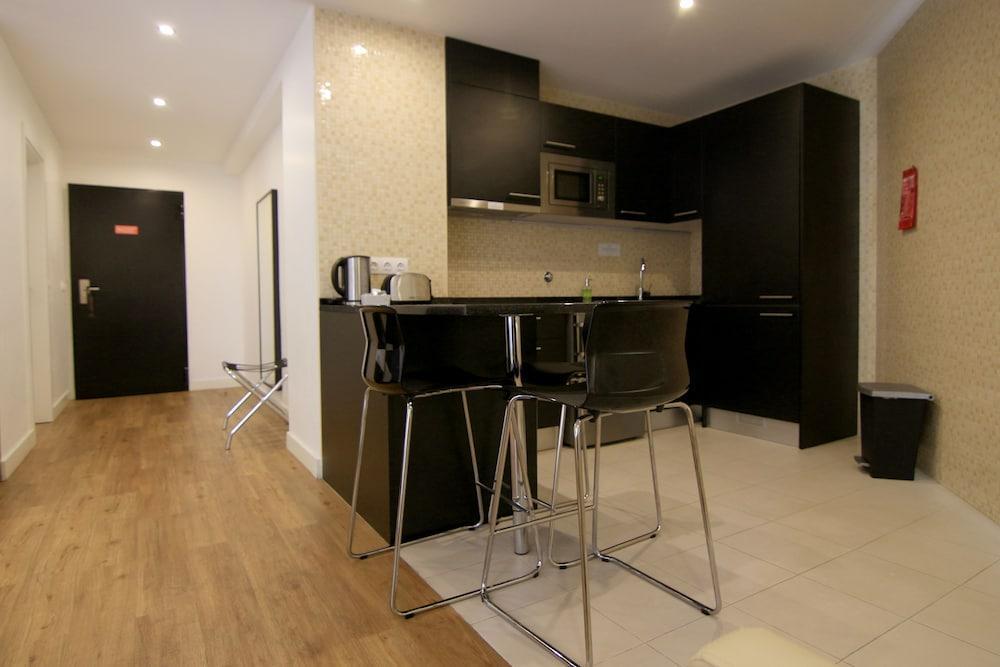 Lisbon City Apartments & Suites By City Hotels Bagian luar foto